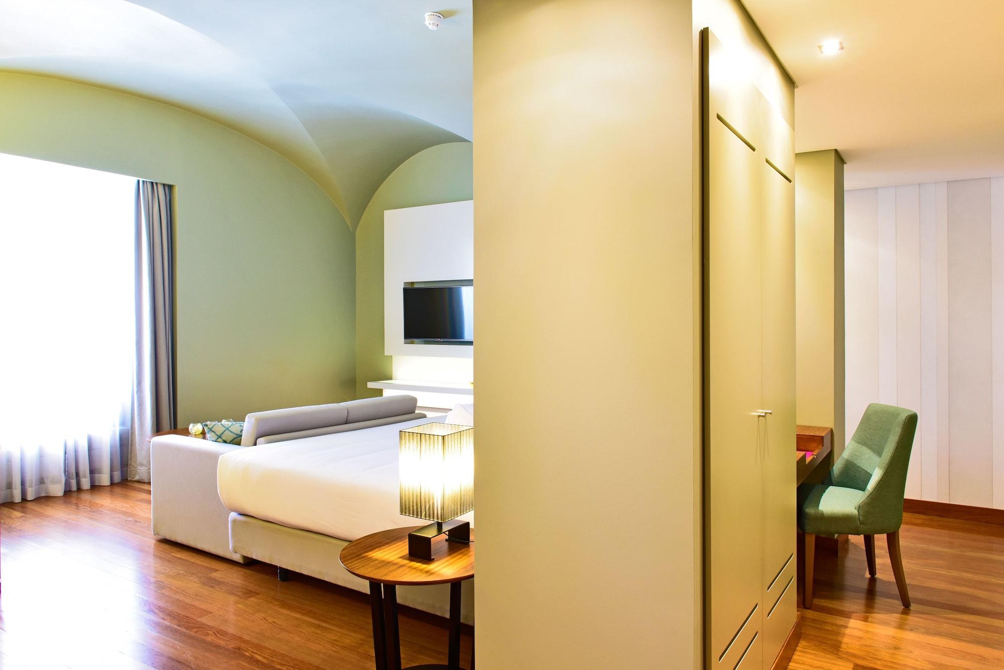 Pousada De Lisboa - Small Luxury Hotels Of The World Bagian luar foto A room at the hotel