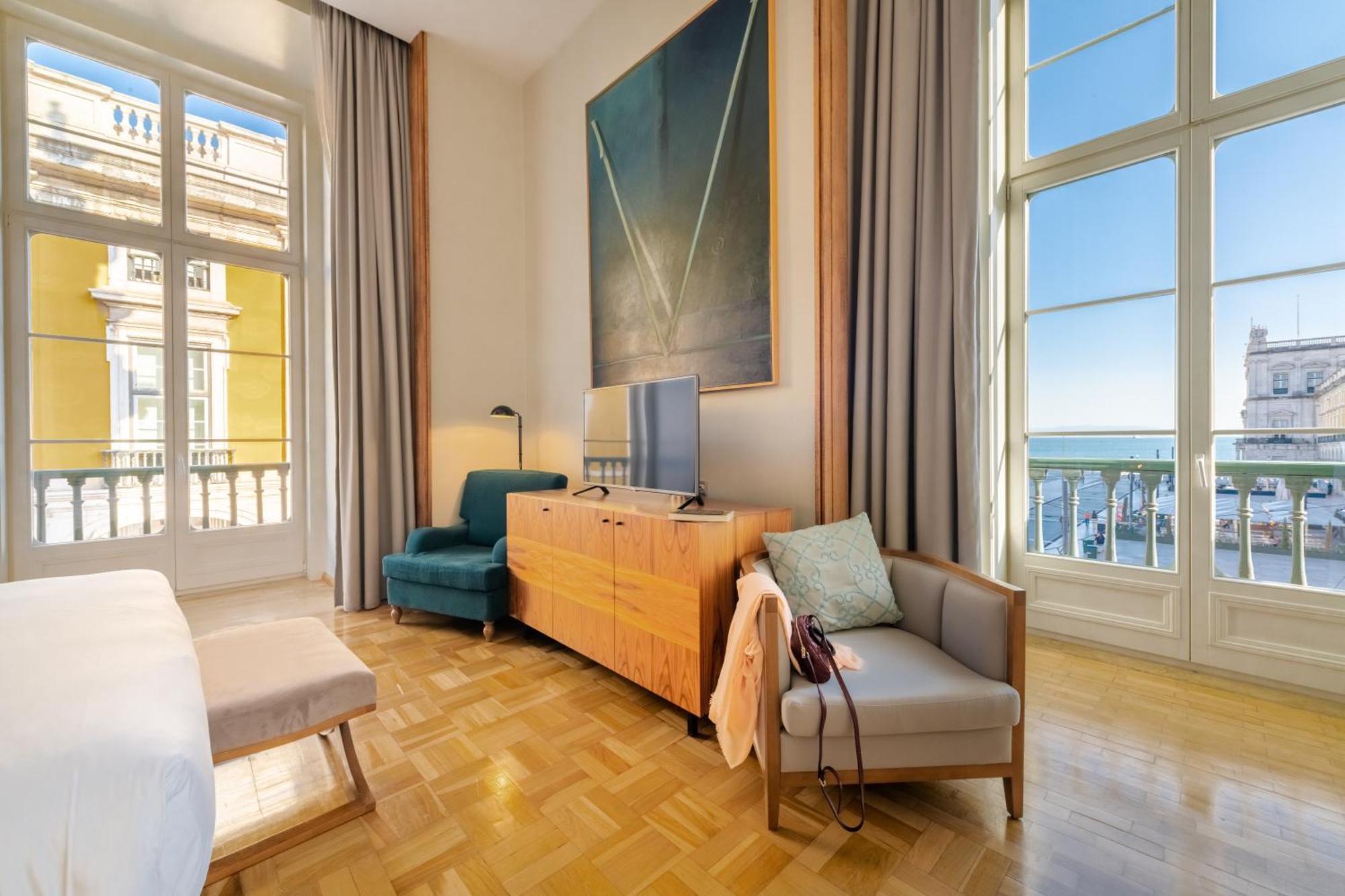 Pousada De Lisboa - Small Luxury Hotels Of The World Bagian luar foto A room at the hotel