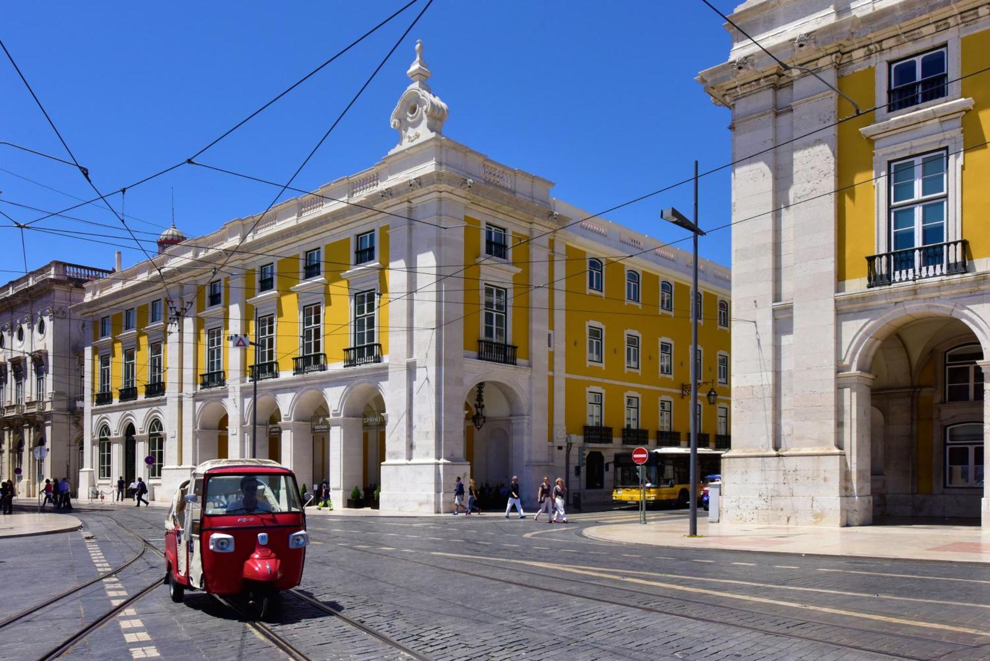 Pousada De Lisboa - Small Luxury Hotels Of The World Bagian luar foto The Rossio Square, Lisbon